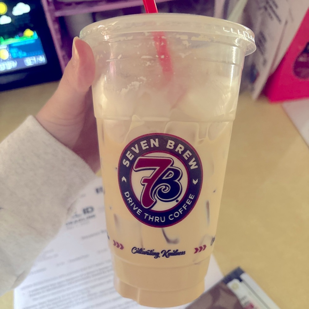 LIVE NOTIFICATION🦋 - Picture 5 of 13